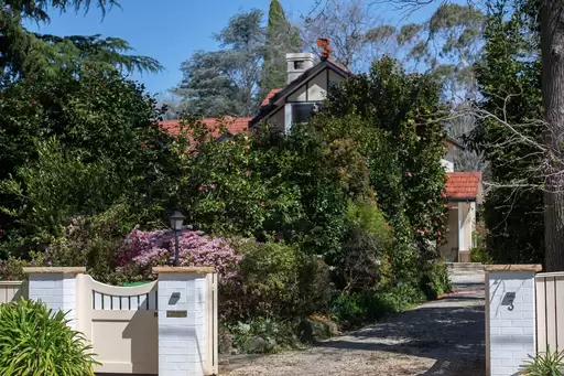 3 Church Street, Bowral Sold by Drew Lindsay Sotheby's International Realty