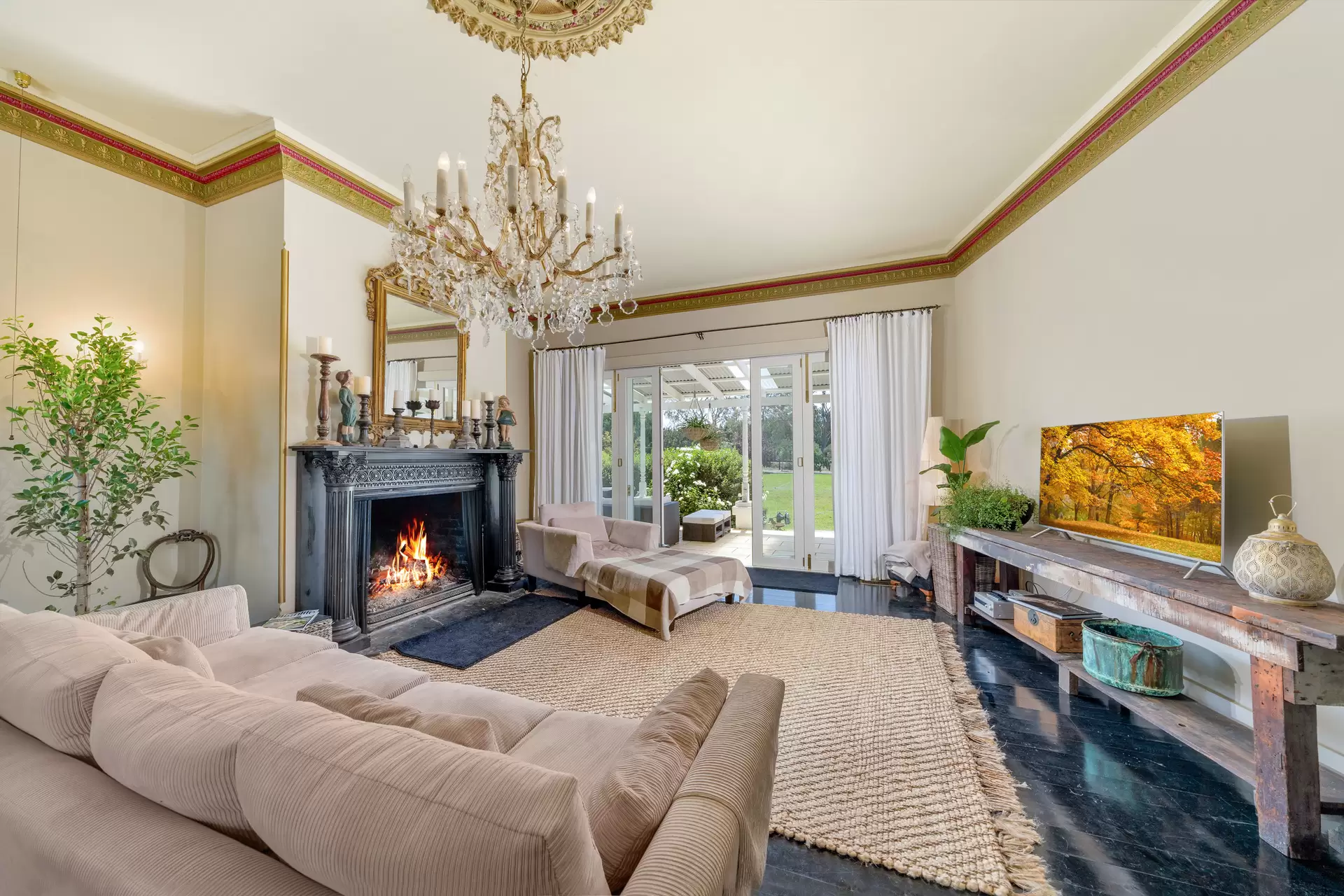 Medway For Sale by Drew Lindsay Sotheby's International Realty - image 5