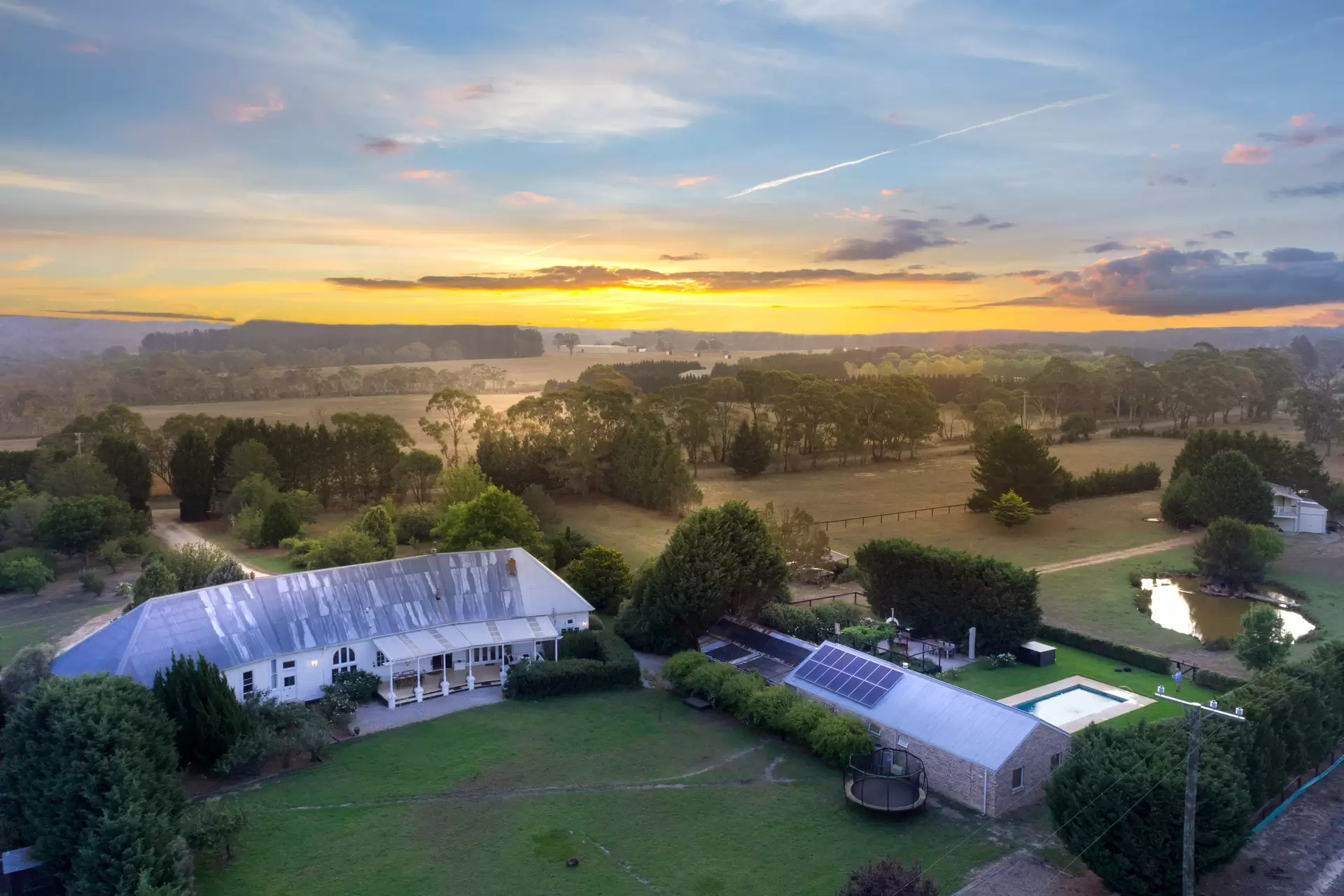 Medway For Sale by Drew Lindsay Sotheby's International Realty - image 2