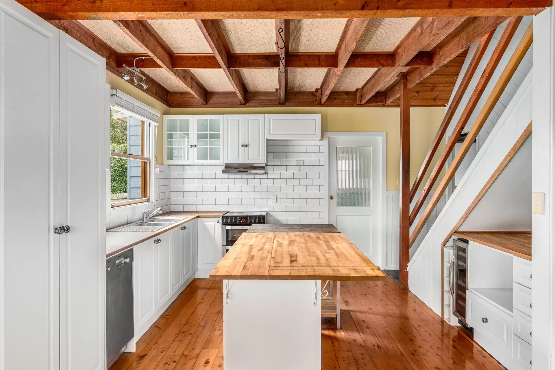 12 Swan Street, Robertson Sold by Drew Lindsay Sotheby's International Realty - image 5