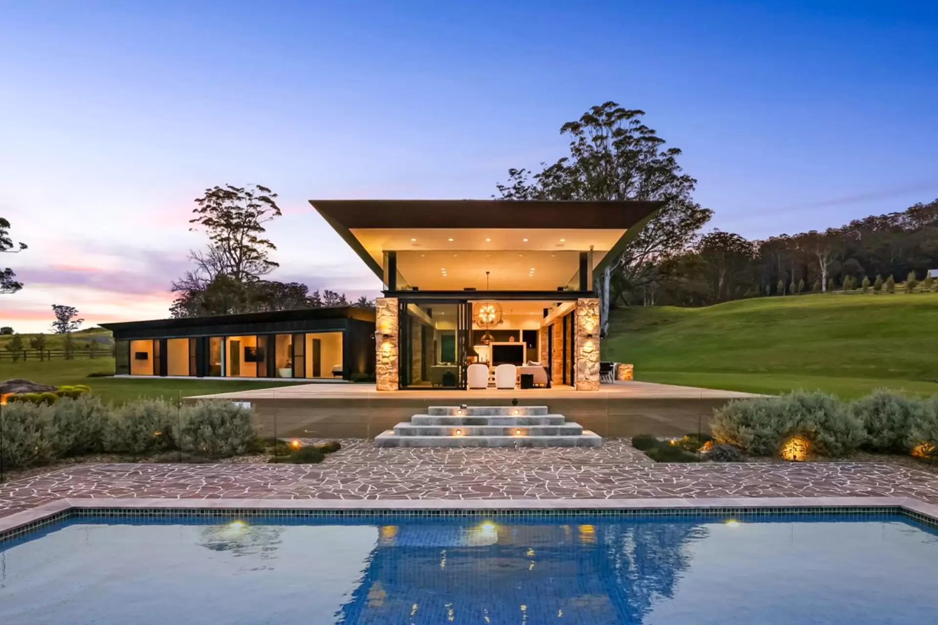 Barrengarry For Sale by Drew Lindsay Sotheby's International Realty - image 3