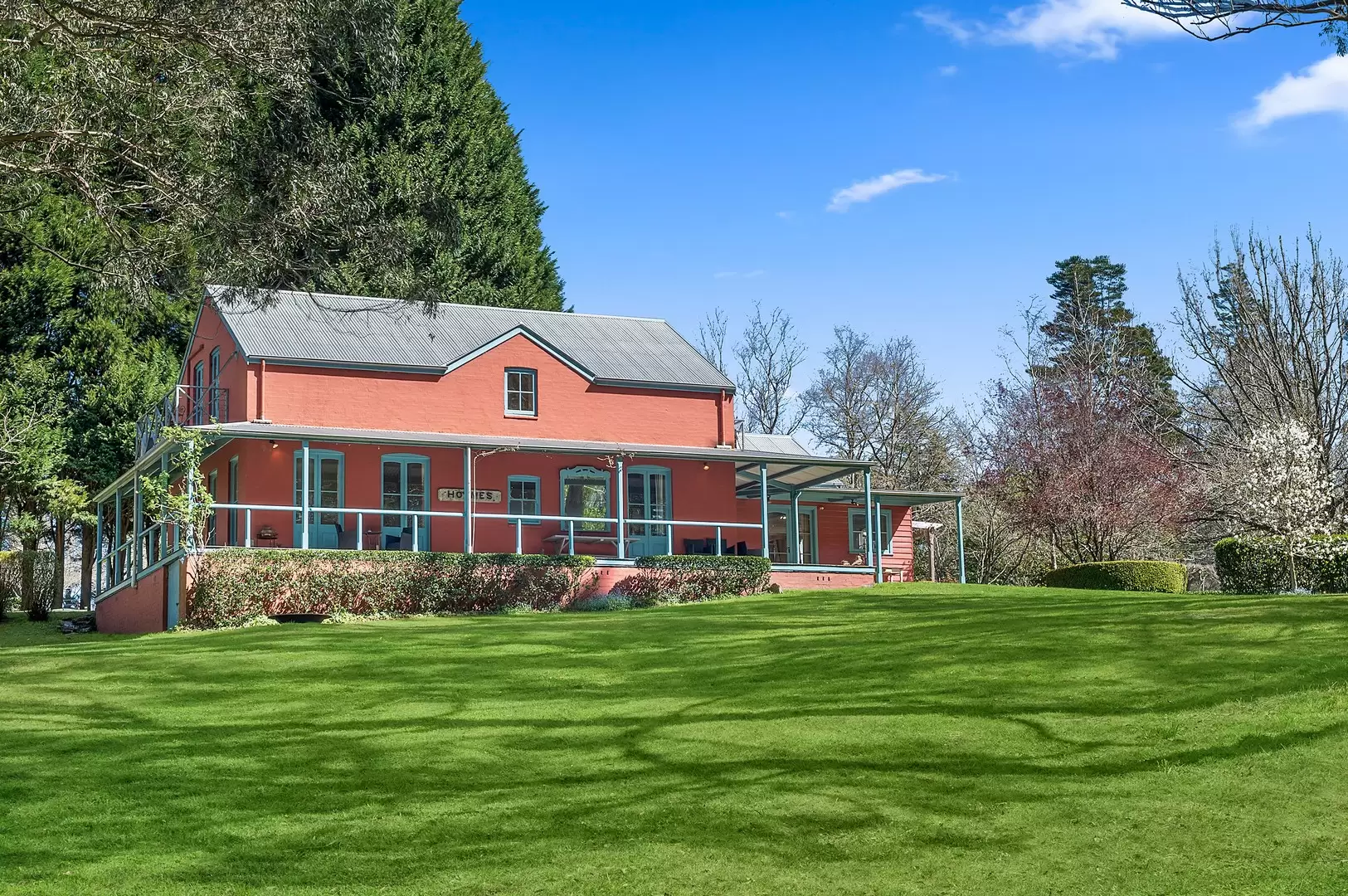 51 Shierlaw Road, Robertson For Sale by Drew Lindsay Sotheby's International Realty - image 1