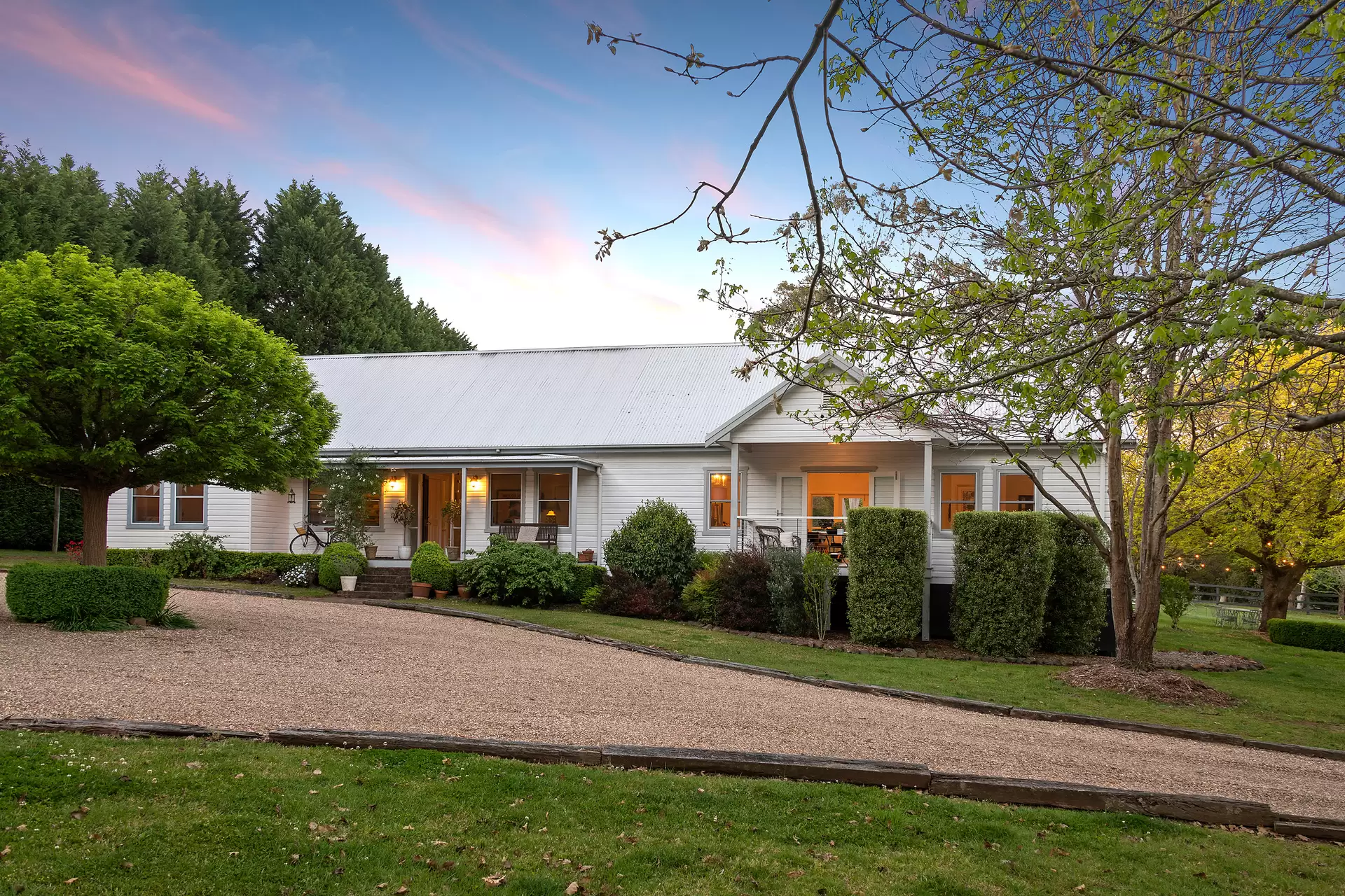14-16 Hambridge Road, Yerrinbool Sold by Drew Lindsay Sotheby's International Realty - image 2