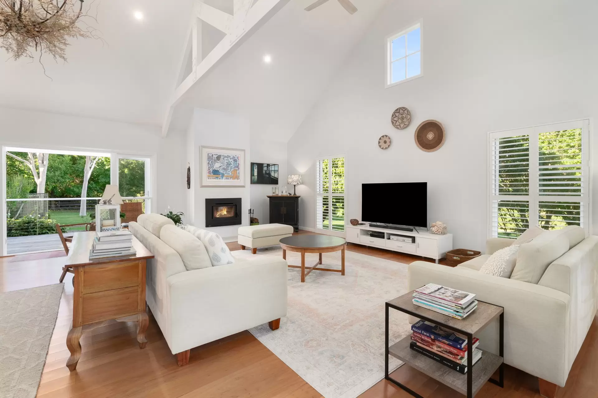 14-16 Hambridge Road, Yerrinbool Sold by Drew Lindsay Sotheby's International Realty - image 12