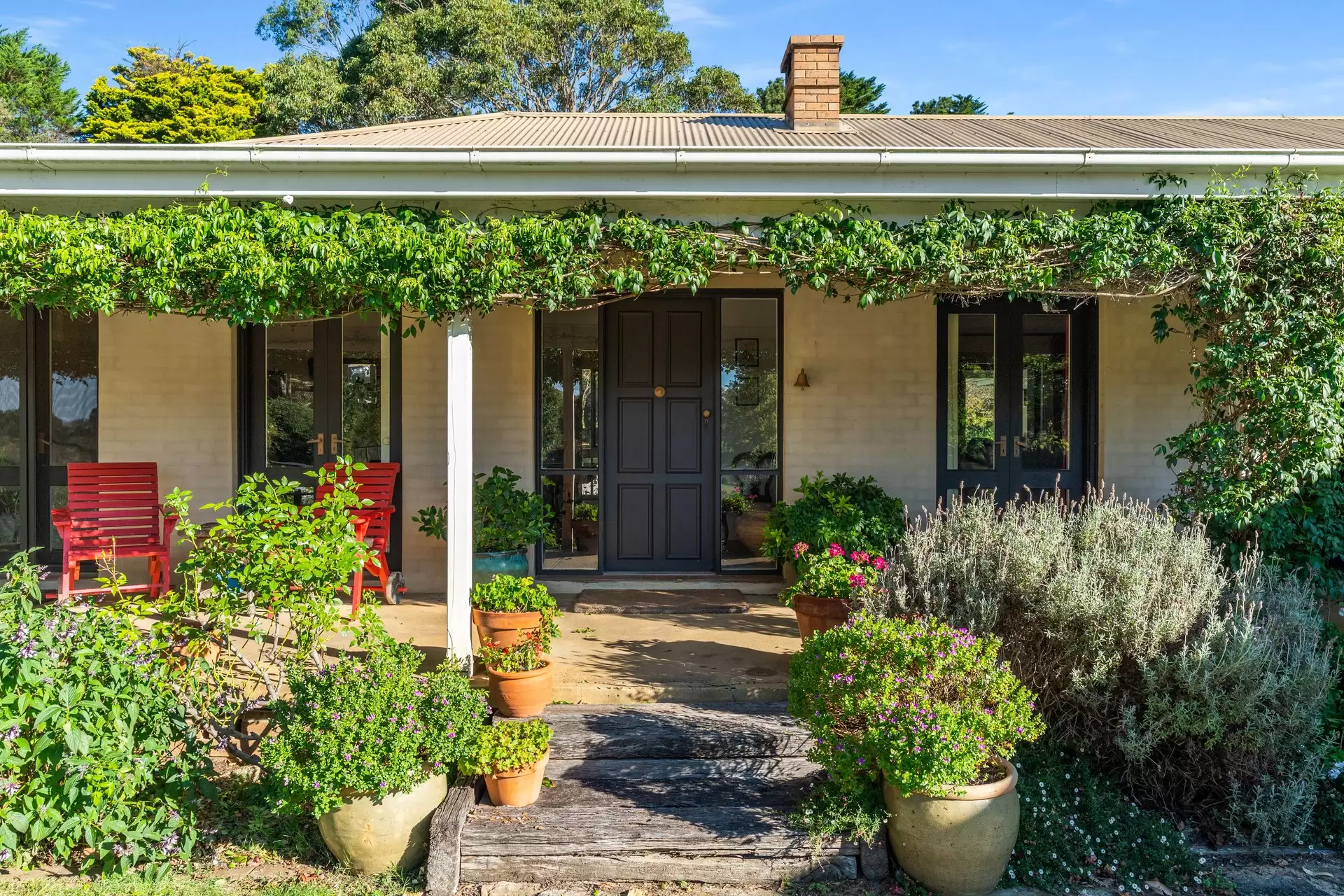 271 Woodlands Road, Woodlands Sold by Drew Lindsay Sotheby's International Realty - image 4