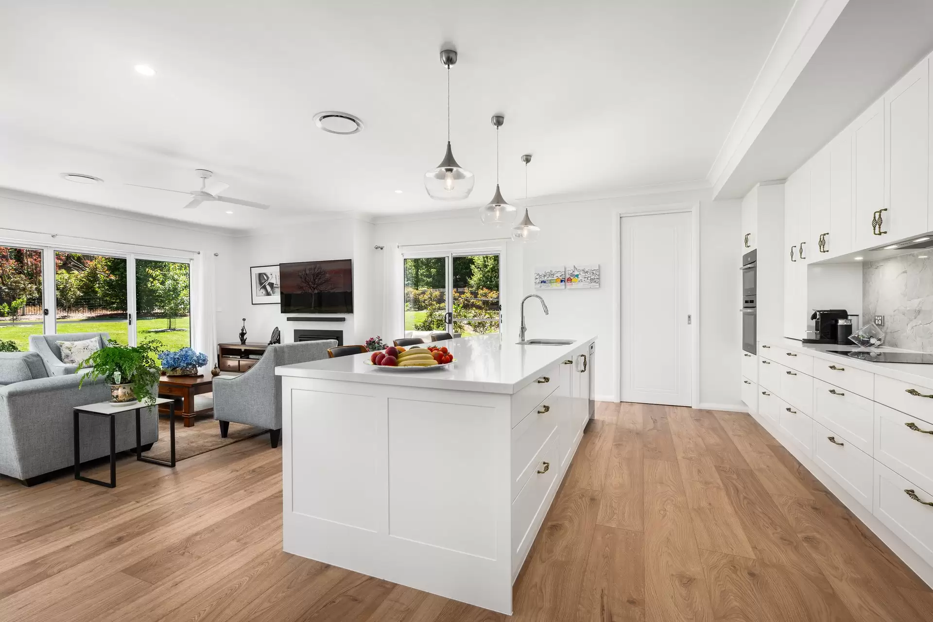 16 Cliff Street, Bowral Sold by Drew Lindsay Sotheby's International Realty - image 4