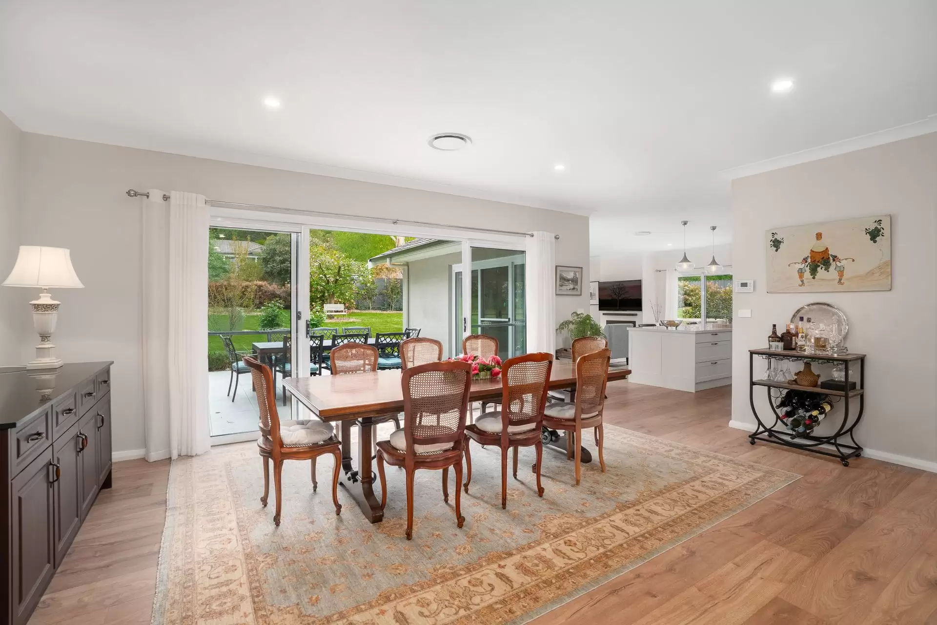 16 Cliff Street, Bowral Sold by Drew Lindsay Sotheby's International Realty - image 5