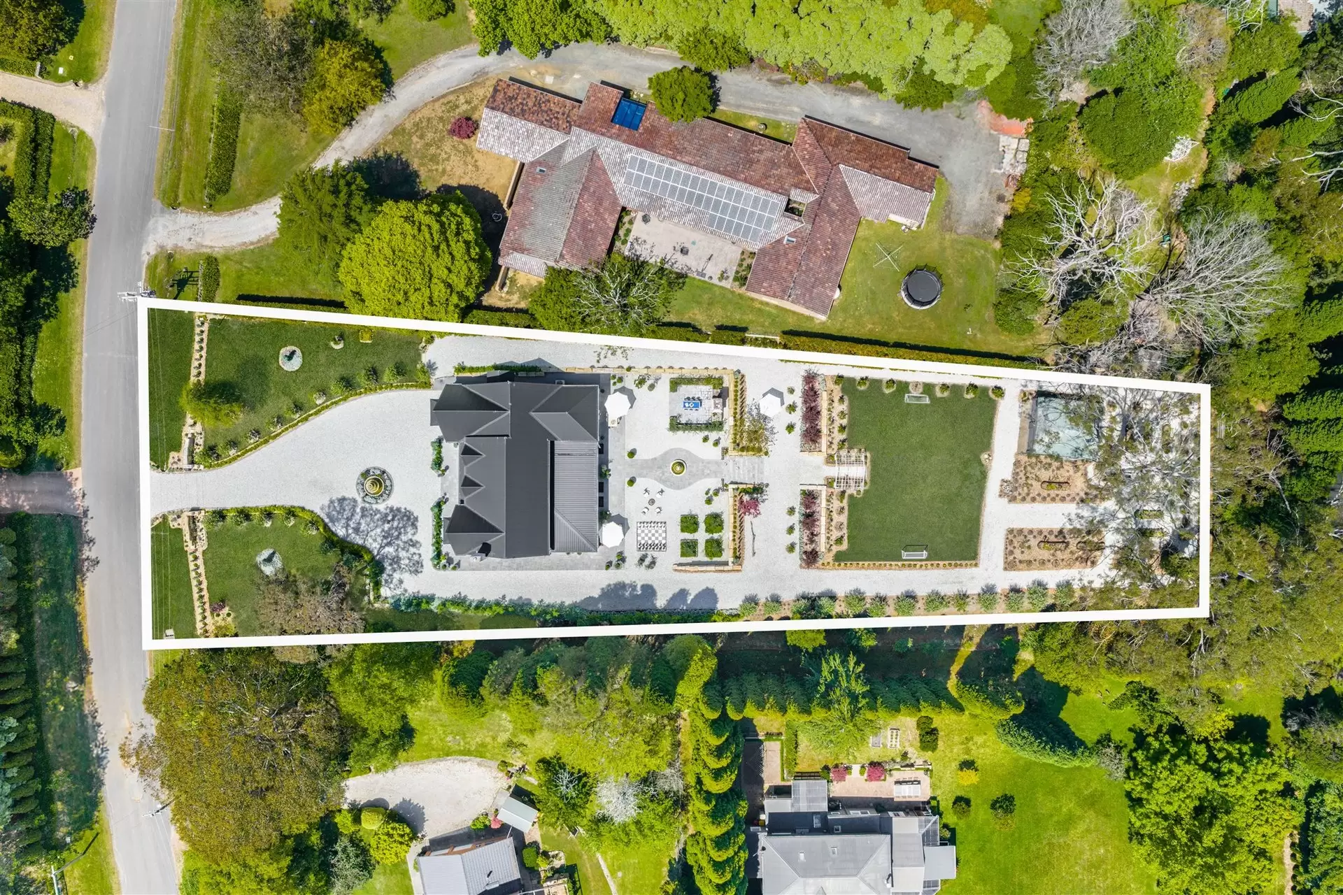 5 Fairway Drive, Bowral Sold by Drew Lindsay Sotheby's International Realty - image 32