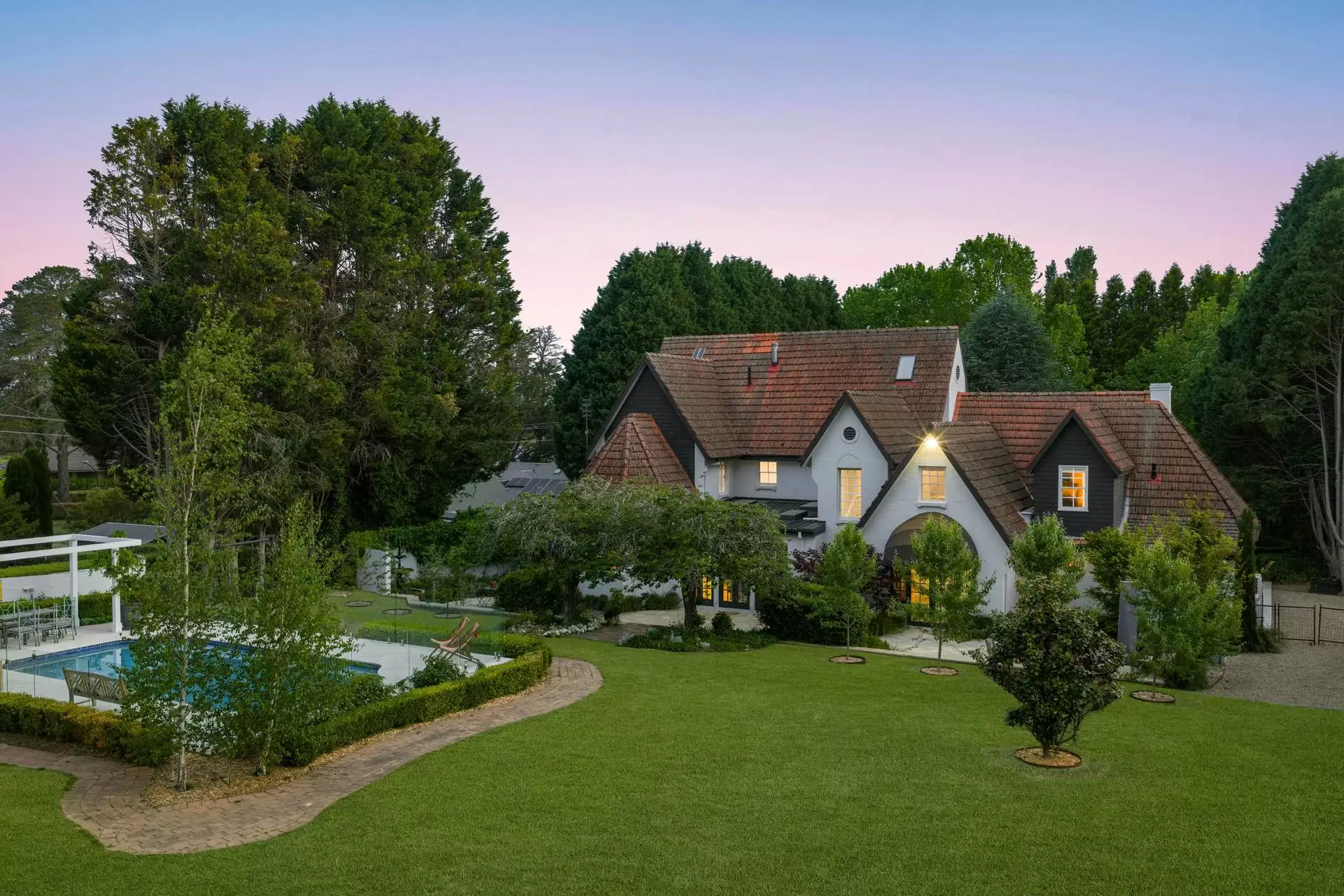 2 Greyleaves Avenue, Burradoo Sold by Drew Lindsay Sotheby's International Realty - image 35