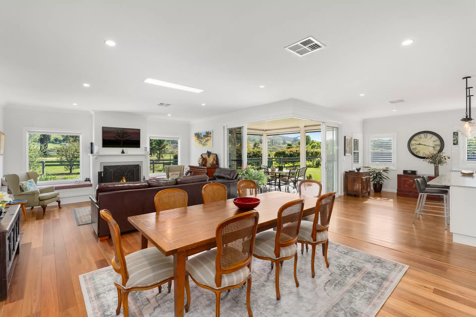 47 Sir James Fairfax Circuit, Bowral Sold by Drew Lindsay Sotheby's International Realty - image 8