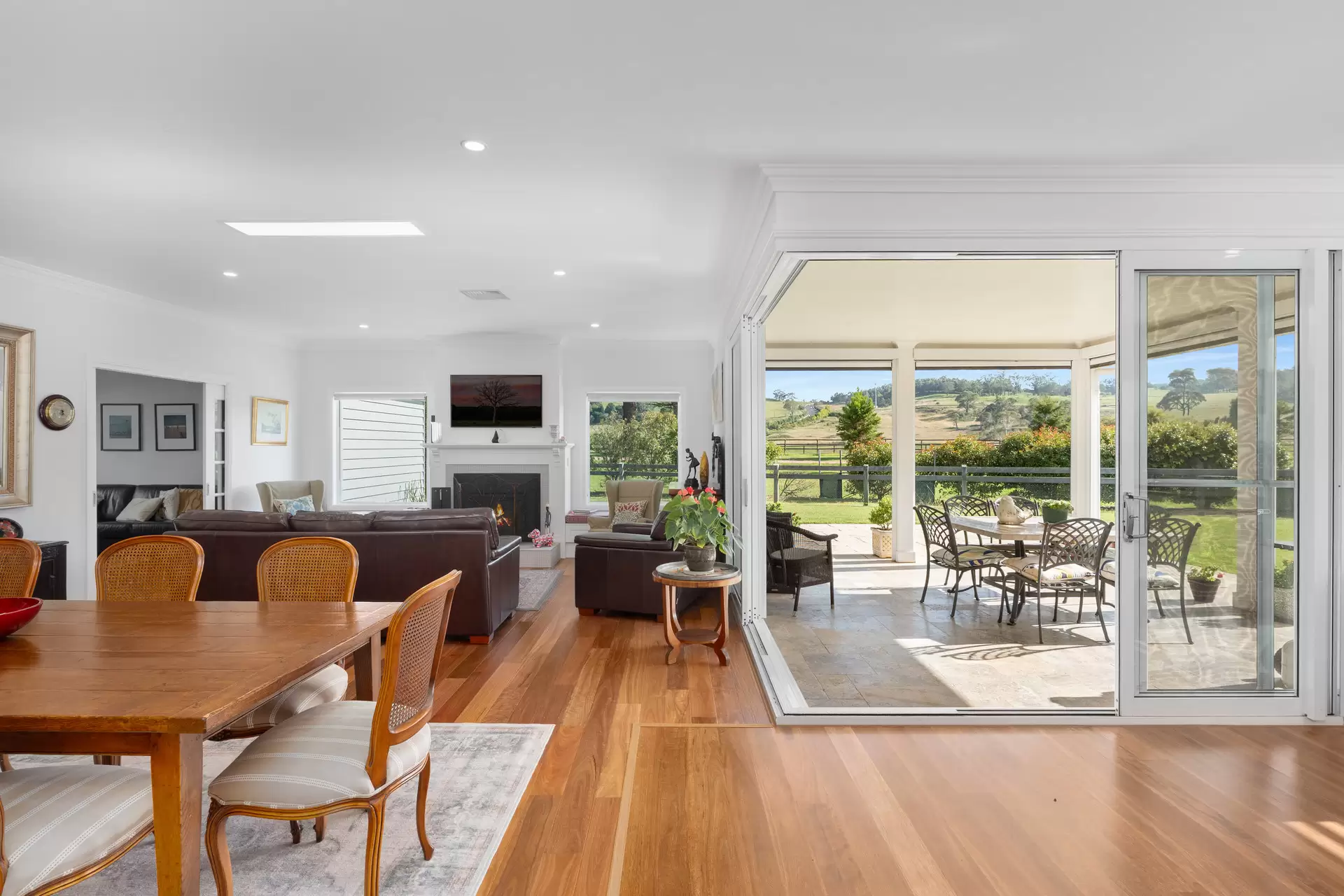 47 Sir James Fairfax Circuit, Bowral Sold by Drew Lindsay Sotheby's International Realty - image 9
