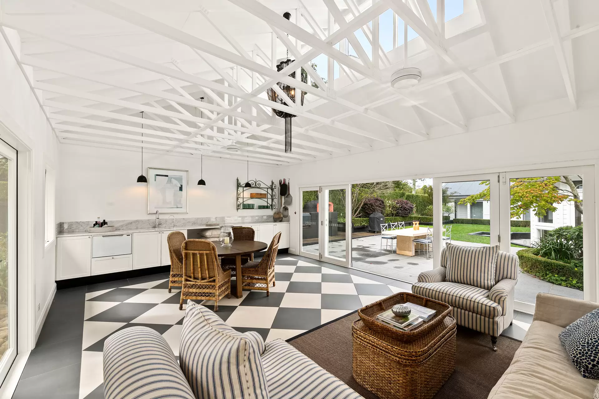 13 Hamilton Avenue, Bowral For Sale by Drew Lindsay Sotheby's International Realty - image 14