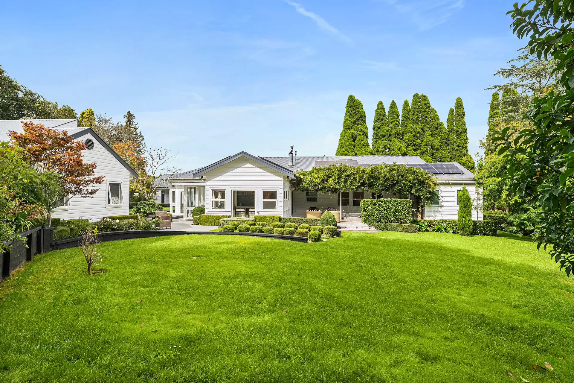 13 Hamilton Avenue, Bowral For Sale by Drew Lindsay Sotheby's International Realty - image 3