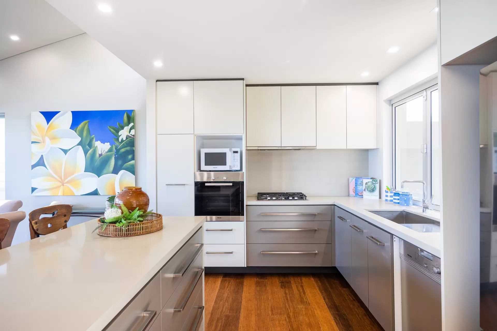 154 Mitchell Parade, Mollymook Beach For Sale by Drew Lindsay Sotheby's International Realty - image 13
