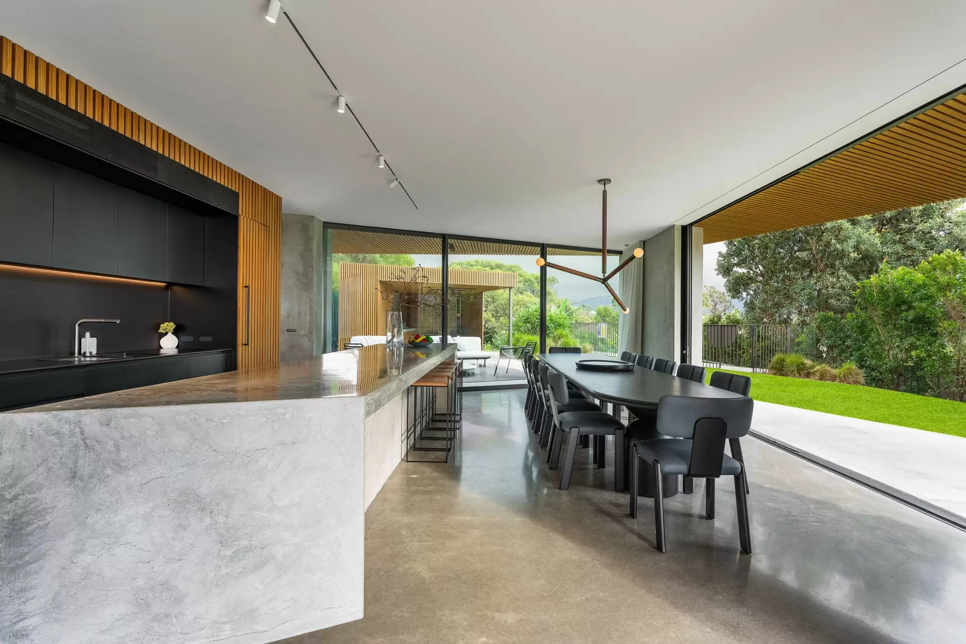 37 Tasman Drive, Gerringong For Sale by Drew Lindsay Sotheby's International Realty - image 14