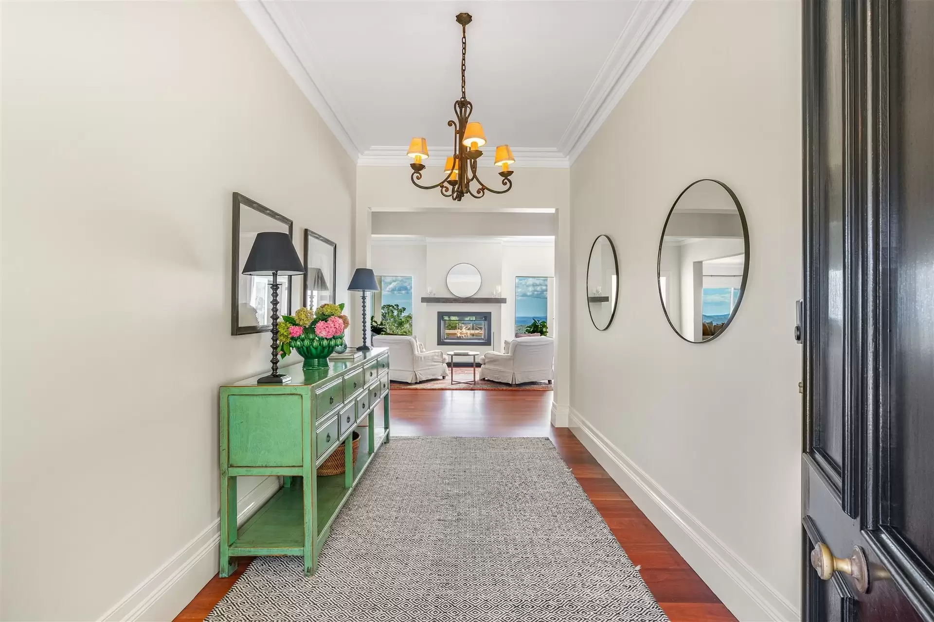 15 Gibraltar Road, Bowral Sold by Drew Lindsay Sotheby's International Realty - image 5
