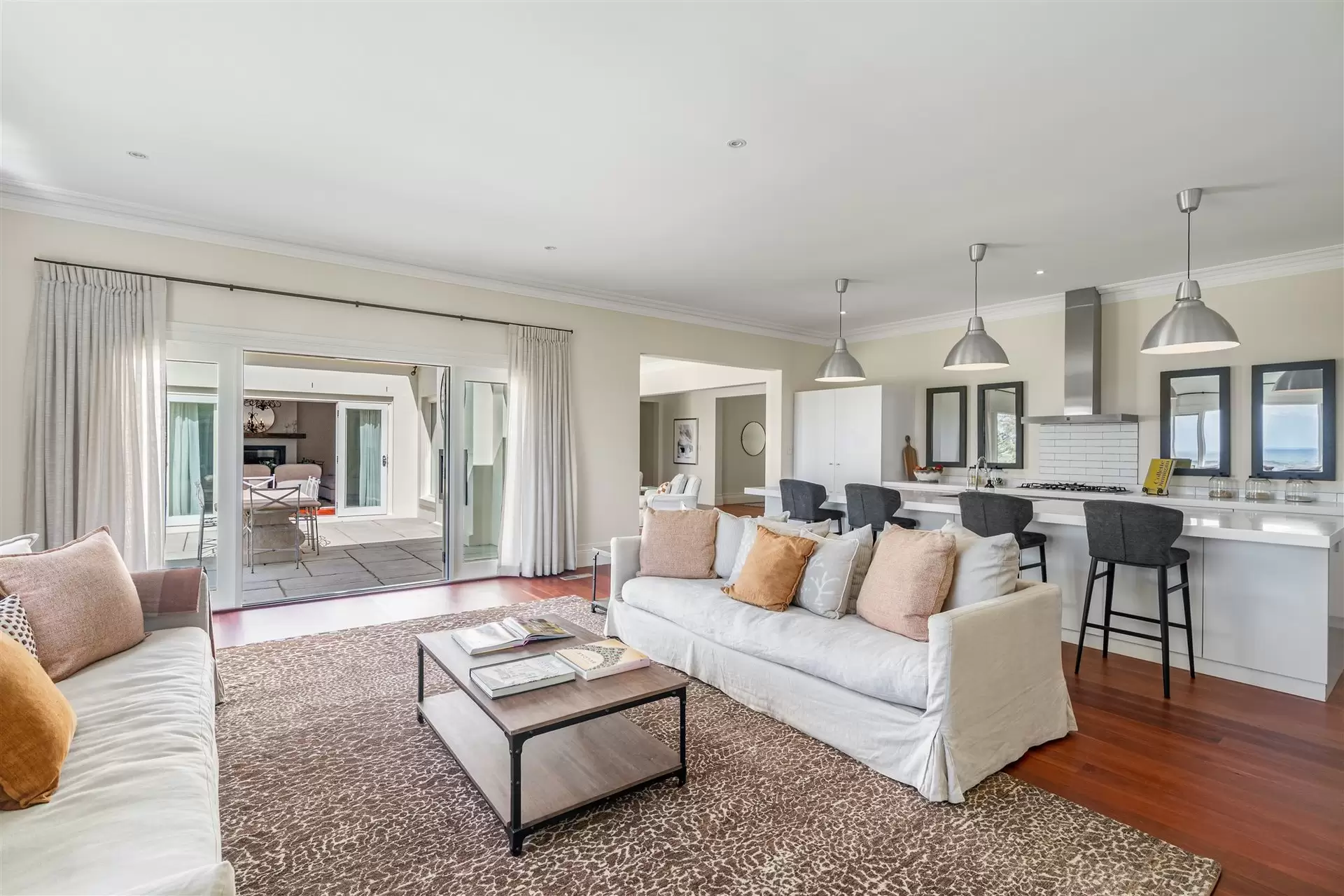 15 Gibraltar Road, Bowral Sold by Drew Lindsay Sotheby's International Realty - image 14