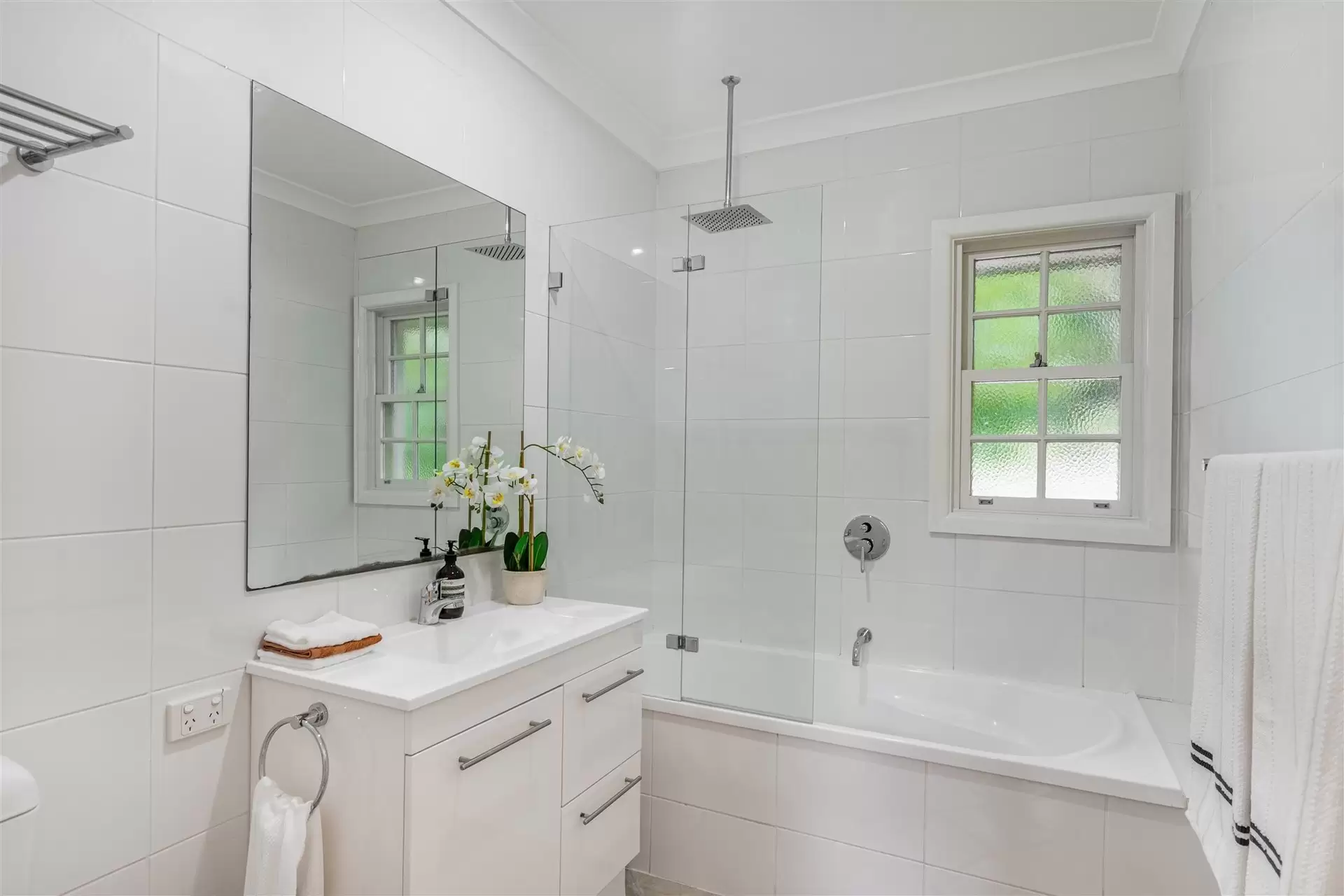 15 Gibraltar Road, Bowral Sold by Drew Lindsay Sotheby's International Realty - image 34