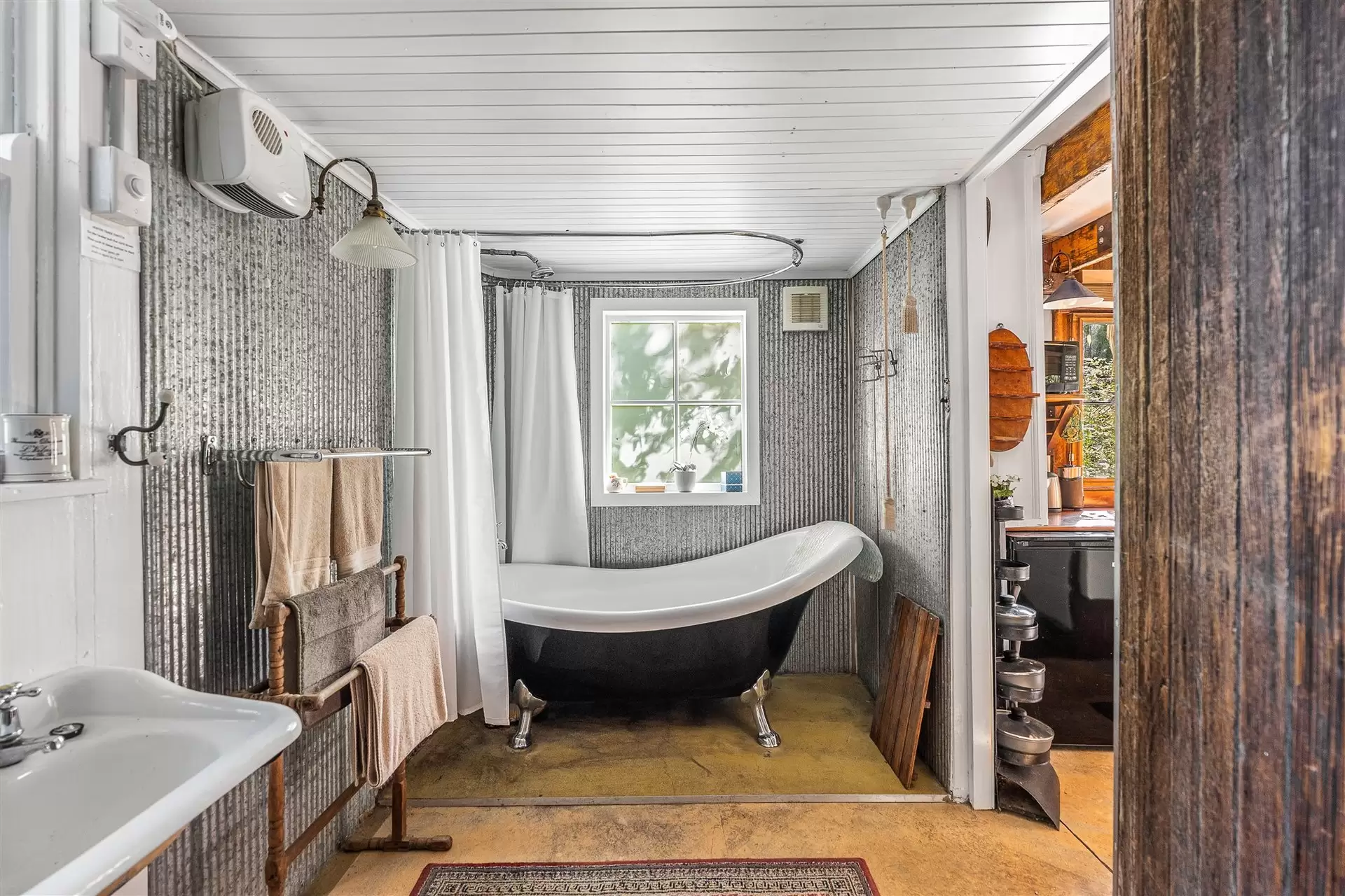 Burradoo For Sale by Drew Lindsay Sotheby's International Realty - image 13