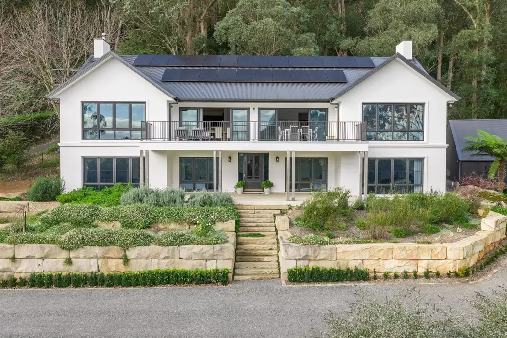 5 Soma Avenue, Bowral For Sale by Drew Lindsay Sotheby's International Realty