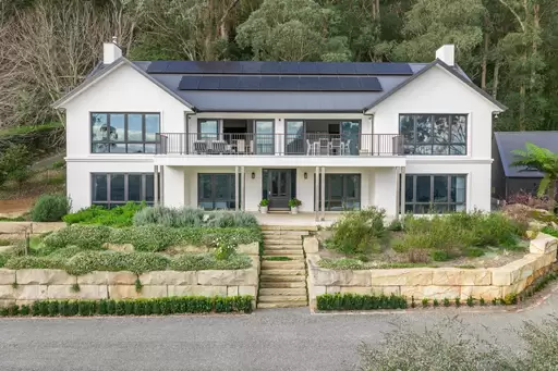 5 Soma Avenue, Bowral For Sale by Drew Lindsay Sotheby's International Realty