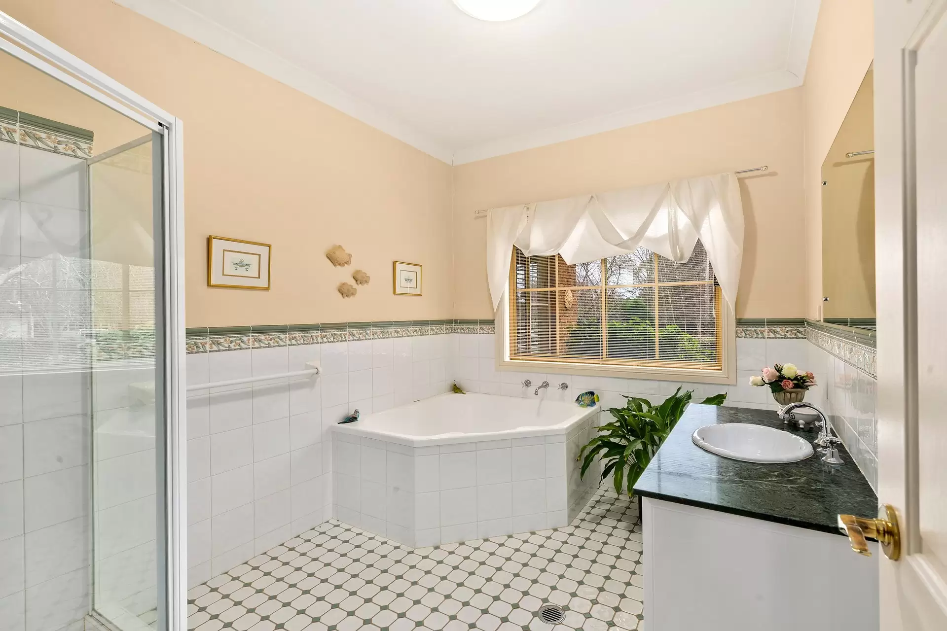 51 Hurlingham Avenue, Burradoo For Sale by Drew Lindsay Sotheby's International Realty - image 16