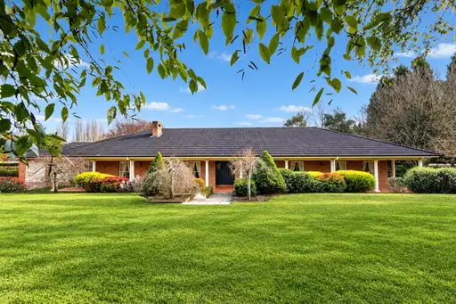 51 Hurlingham Avenue, Burradoo For Sale by Drew Lindsay Sotheby's International Realty