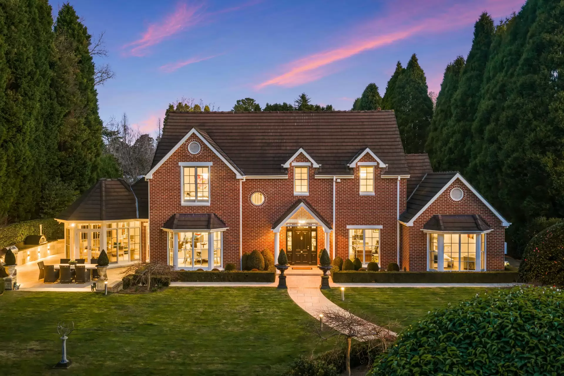 10 The Avenue, Burradoo For Sale by Drew Lindsay Sotheby's International Realty - image 2