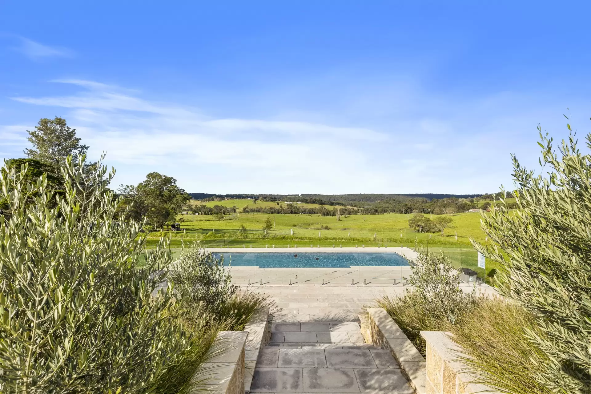34  Hobbs Lane, Woodstock For Sale by Drew Lindsay Sotheby's International Realty - image 4