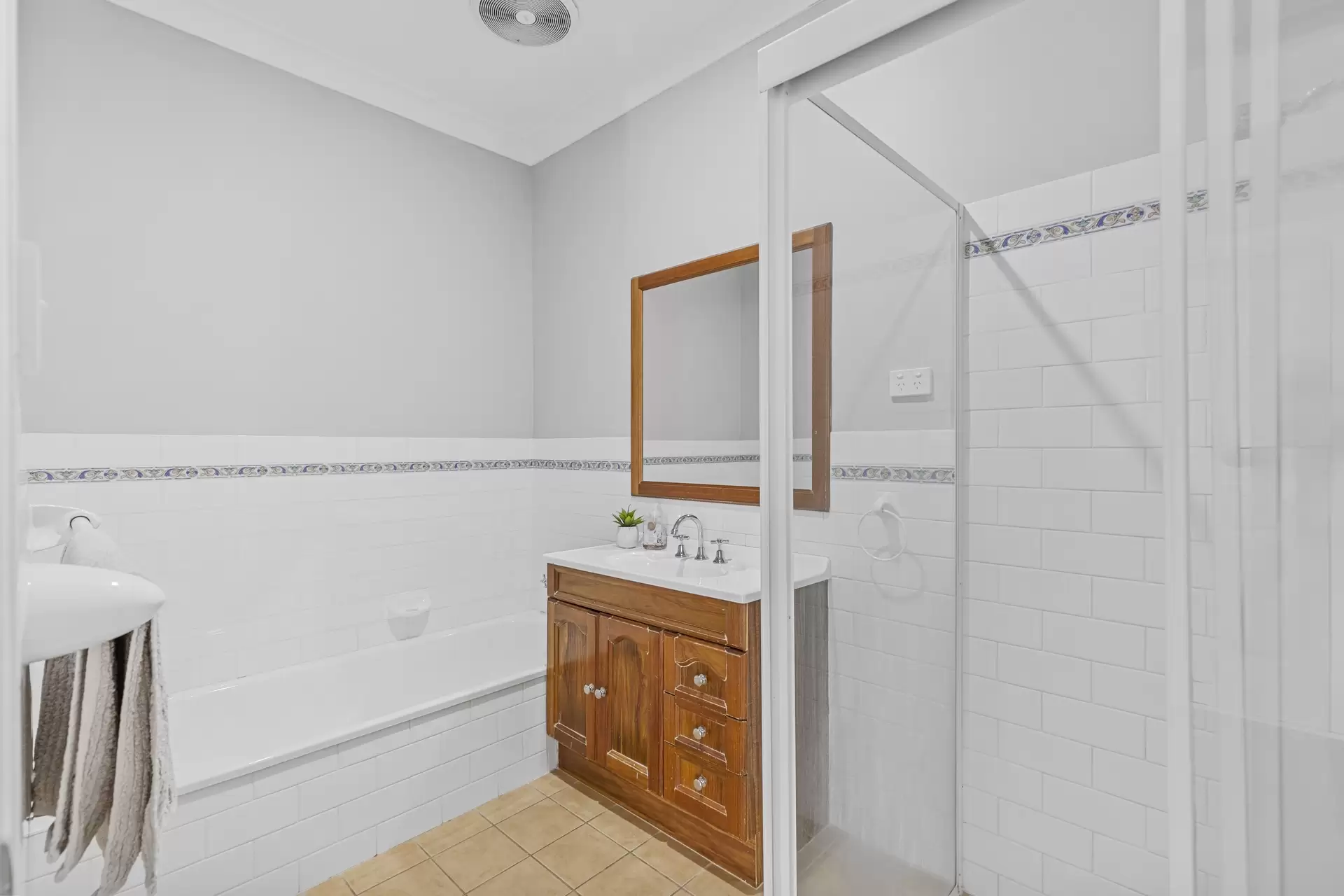 34  Hobbs Lane, Woodstock For Sale by Drew Lindsay Sotheby's International Realty - image 20