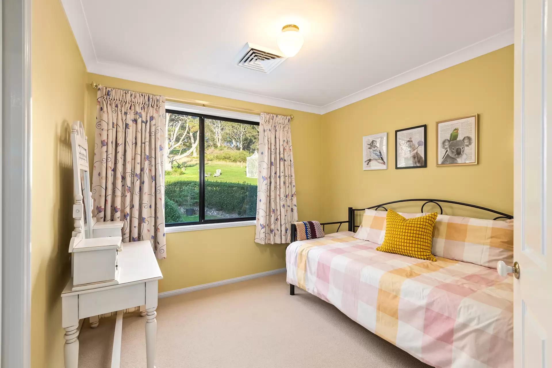 13 Carisbrooke Row, Bowral For Sale by Drew Lindsay Sotheby's International Realty - image 14