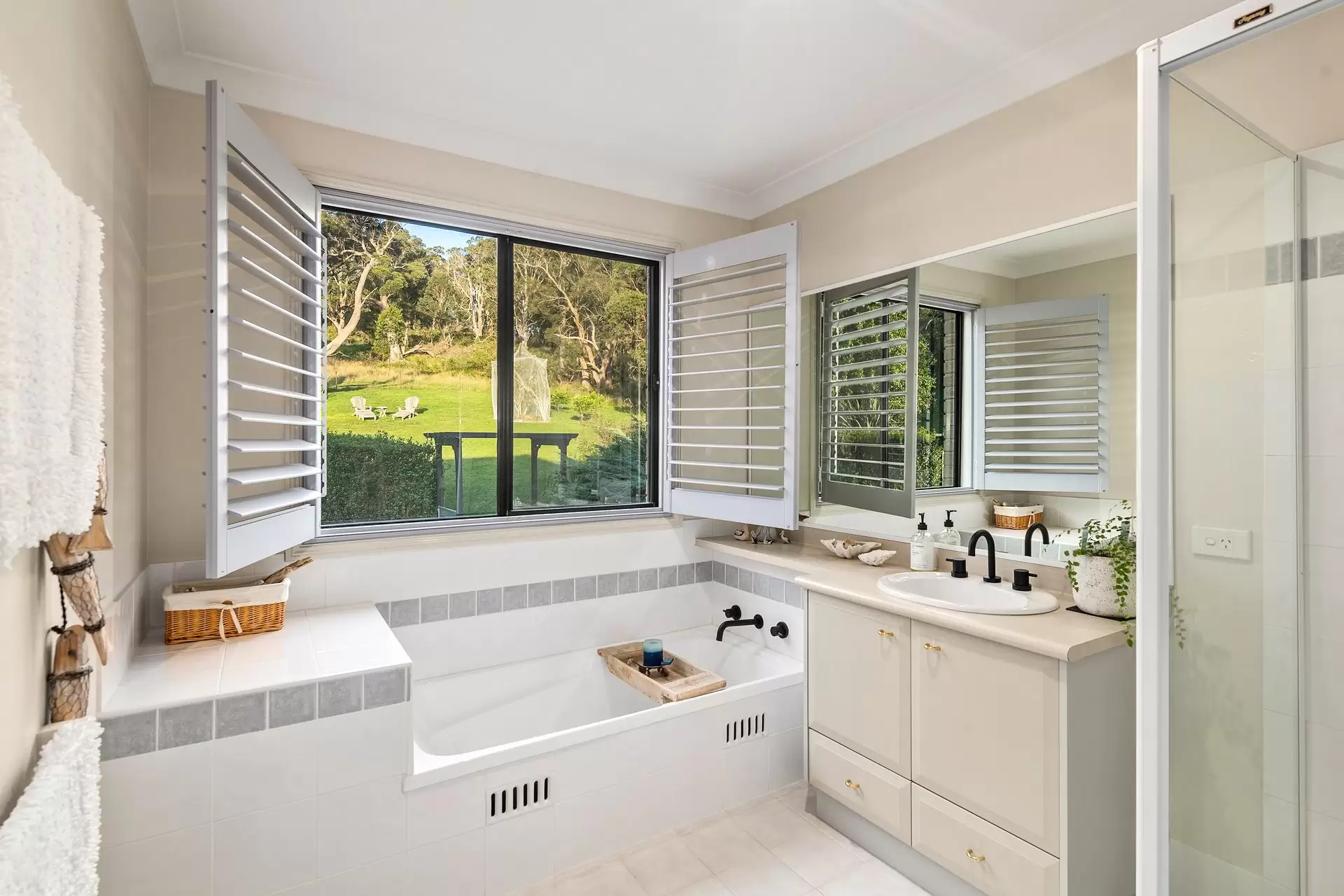 13 Carisbrooke Row, Bowral For Sale by Drew Lindsay Sotheby's International Realty - image 17