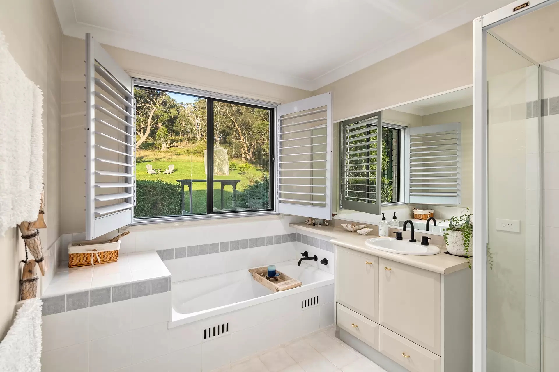 13 Carisbrooke Row, Bowral For Sale by Drew Lindsay Sotheby's International Realty - image 16