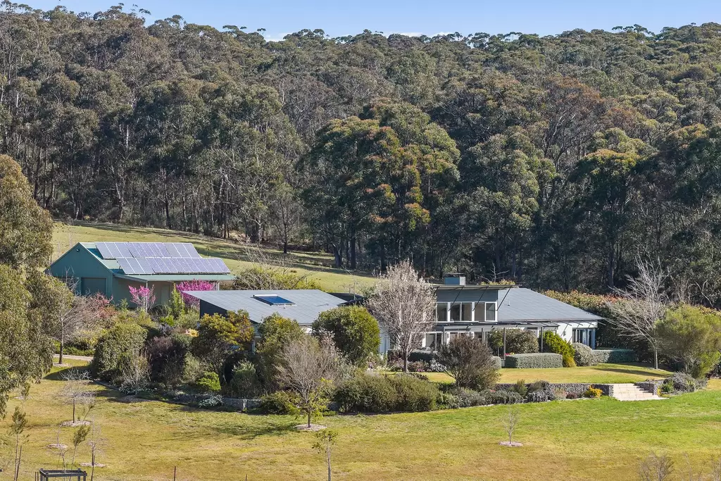 1095 Caoura Road, Tallong Sold by Drew Lindsay Sotheby's International Realty