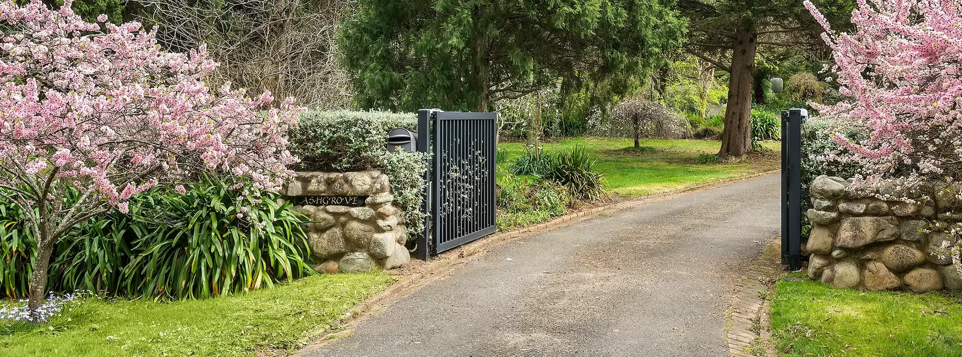 36 Eridge Park Road, Burradoo For Sale by Drew Lindsay Sotheby's International Realty - image 1