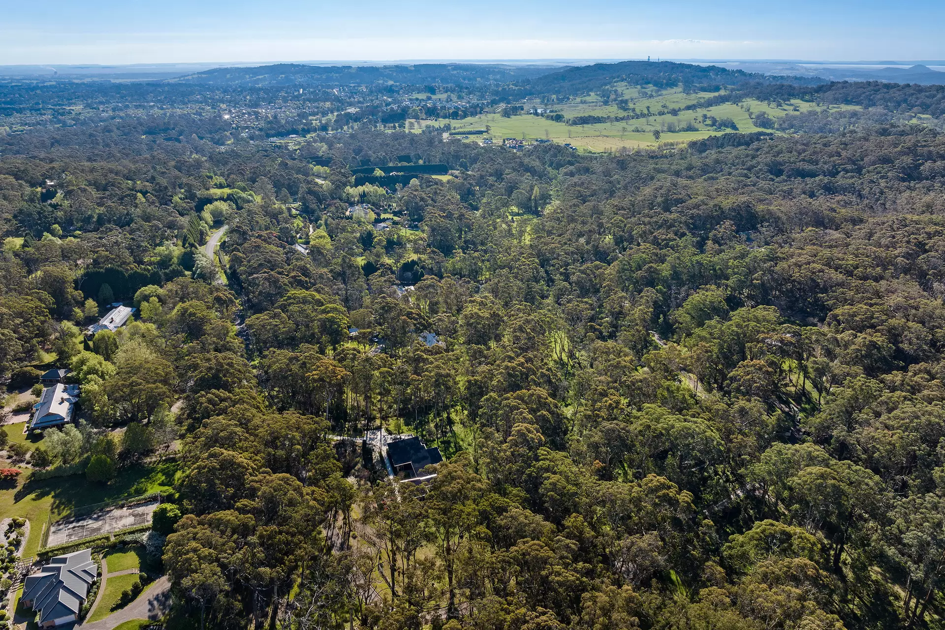 26 Kimberley Drive, Bowral For Sale by Drew Lindsay Sotheby's International Realty - image 22