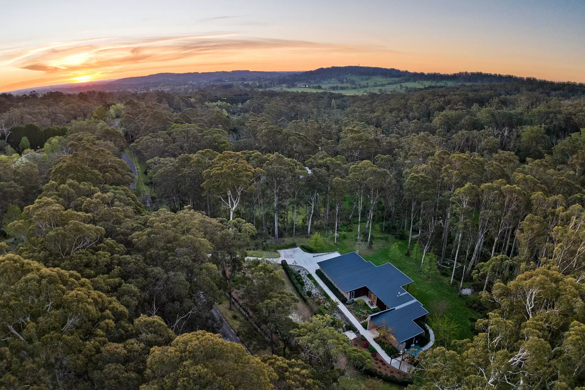26 Kimberley Drive, Bowral For Sale by Drew Lindsay Sotheby's International Realty - image 24