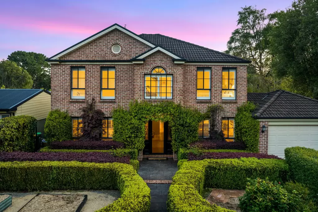 57 High Street, Robertson For Sale by Drew Lindsay Sotheby's International Realty