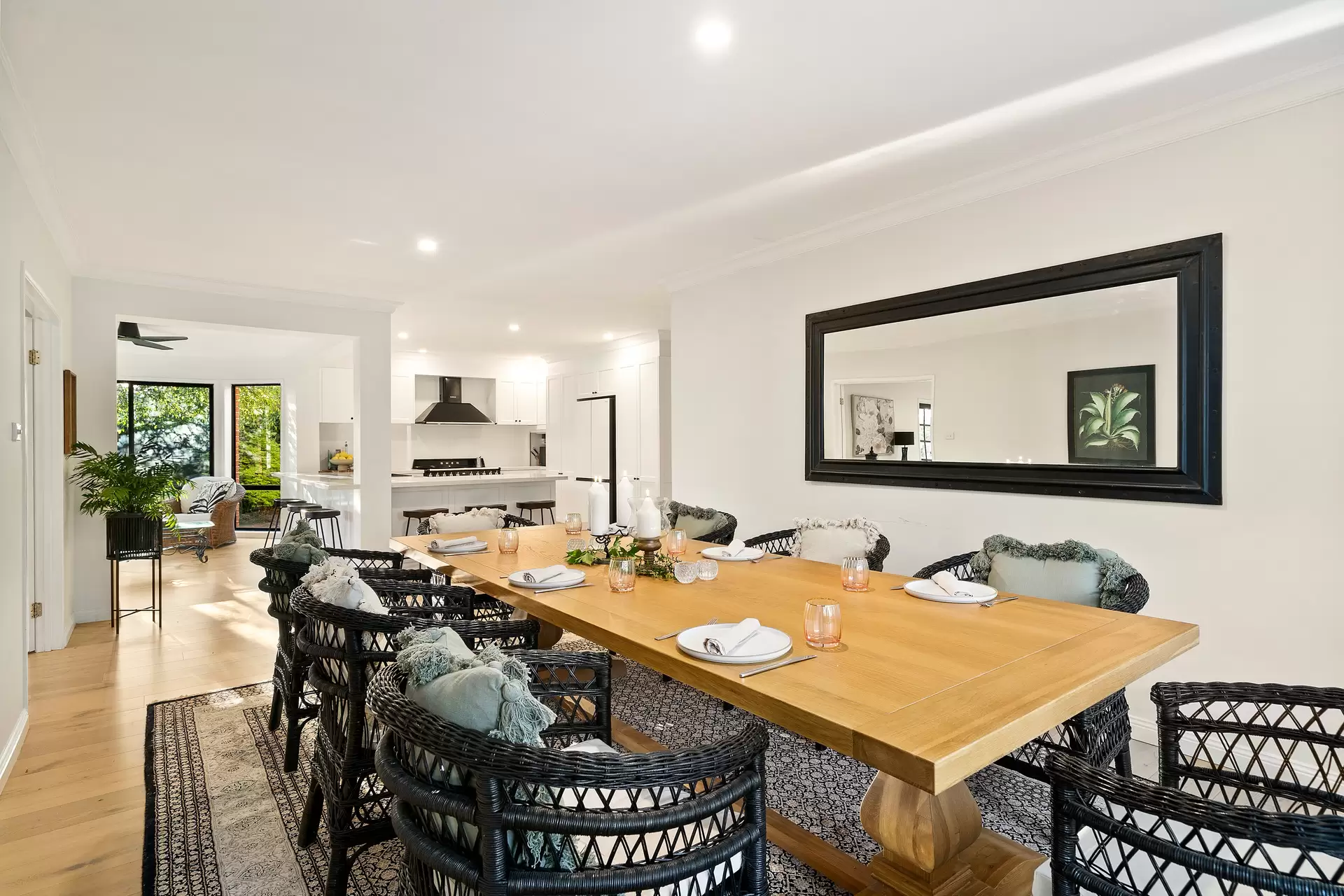57 High Street, Robertson For Sale by Drew Lindsay Sotheby's International Realty - image 18